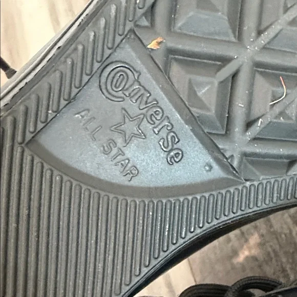 Converse Low Top Space Gray Patent Leather Sneakers - Picture 8 of 8